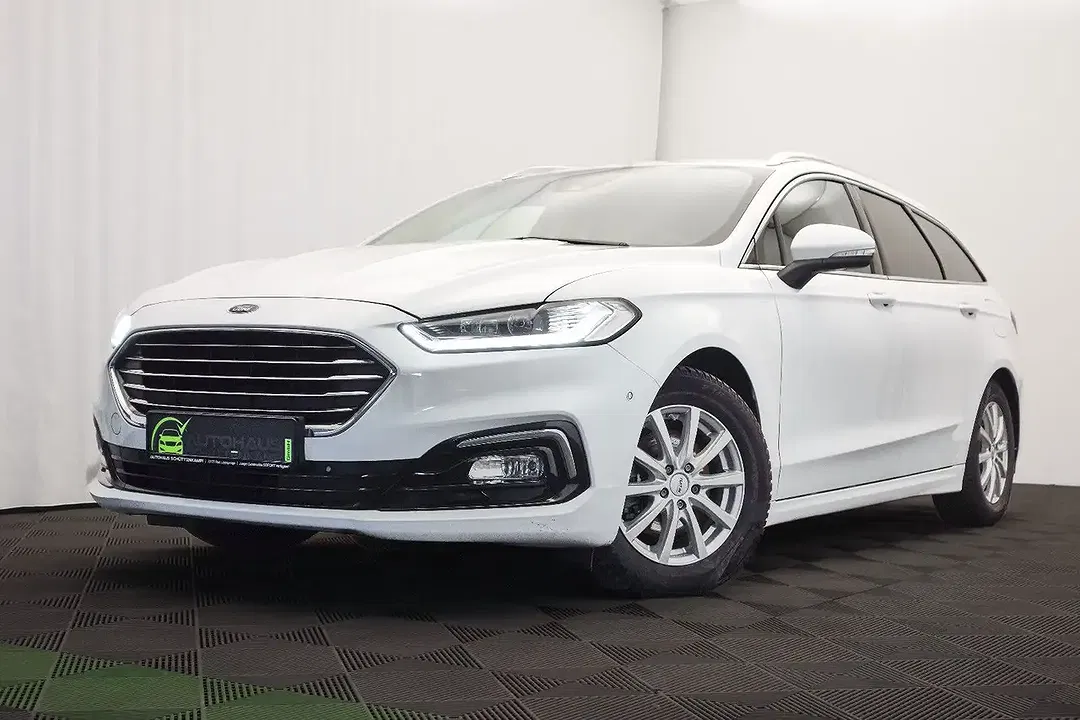 Ford Mondeo AUT Titanium - Thumbnail 3