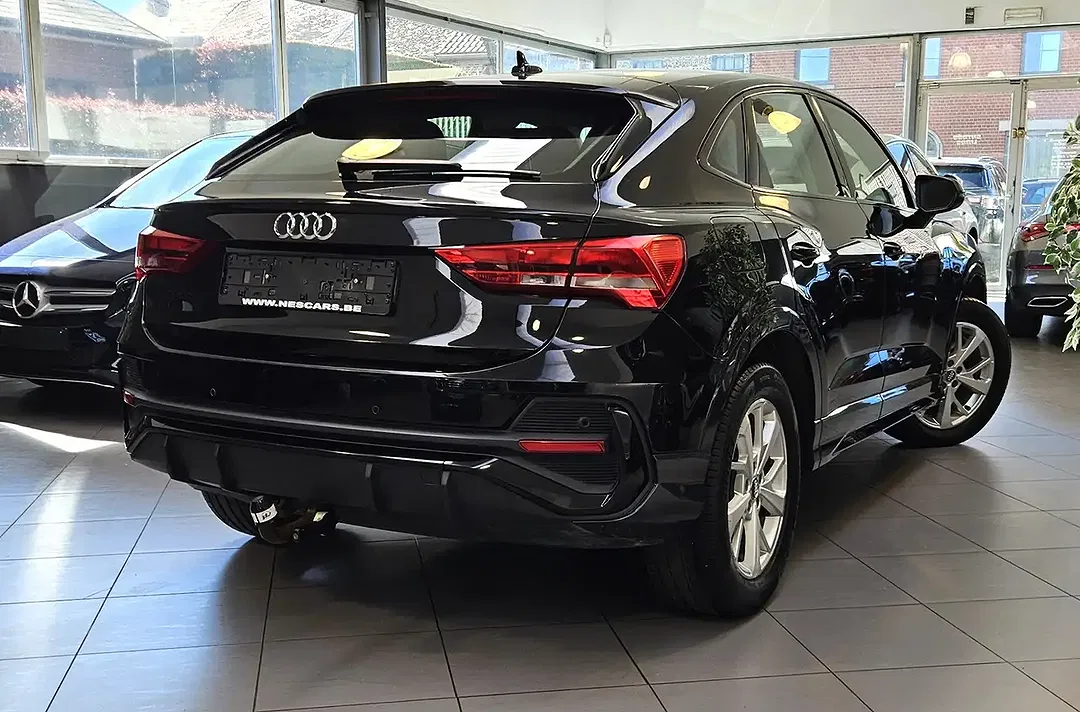Audi Q3 35 TFSI Sportback S line Coupe - Thumbnail 10