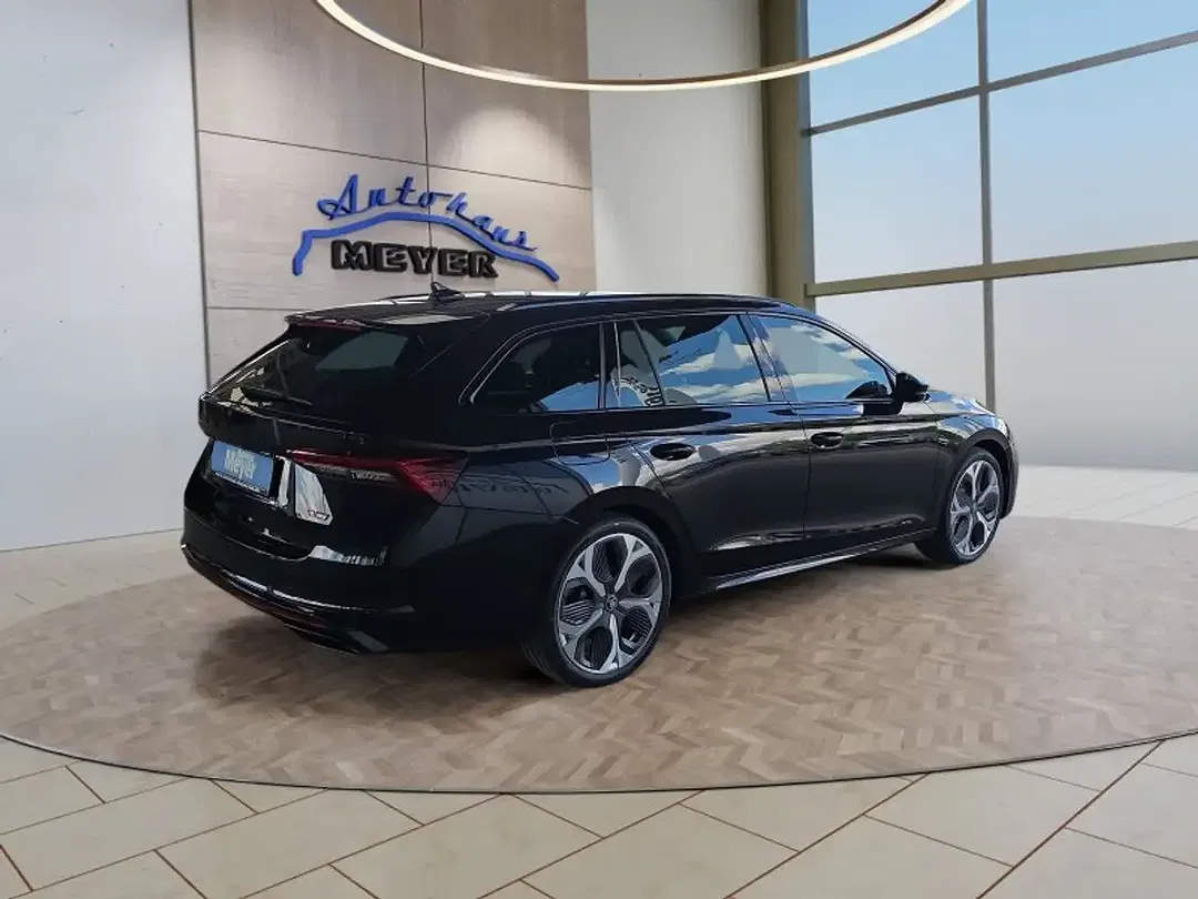 Skoda Octavia 2.0 TSI vRS - Thumbnail 5