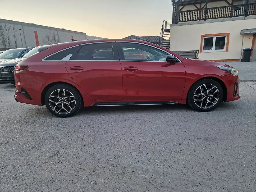 Kia ProCeed / pro_cee'd GT - Thumbnail 14