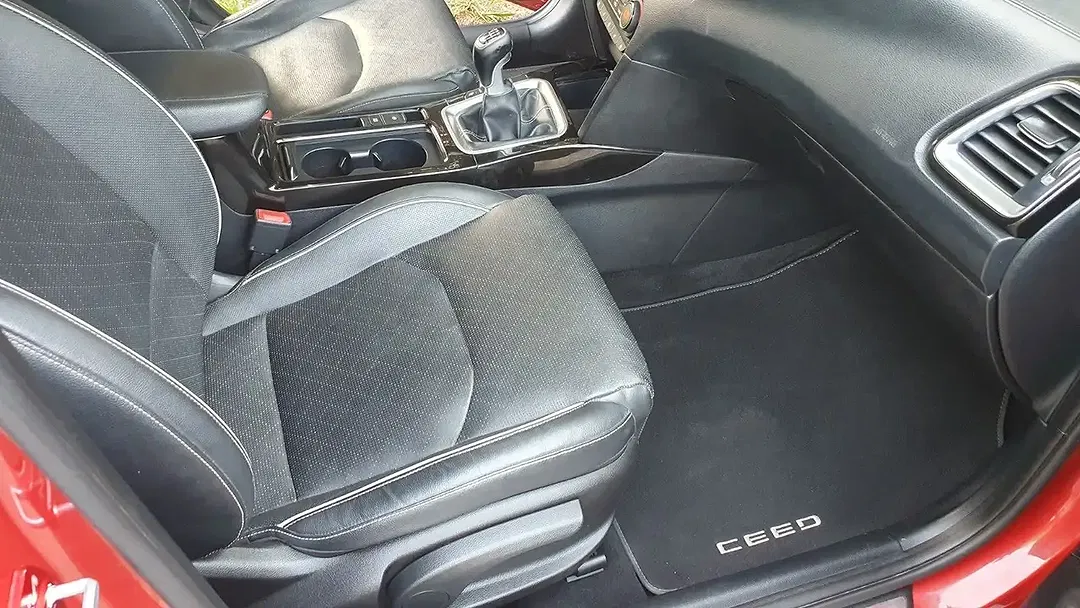 Kia ProCeed / pro_cee'd GT - Thumbnail 4