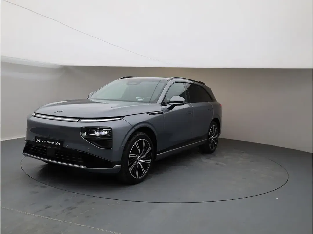 Xpeng G9 AWD Performance MY2025 - foto 2