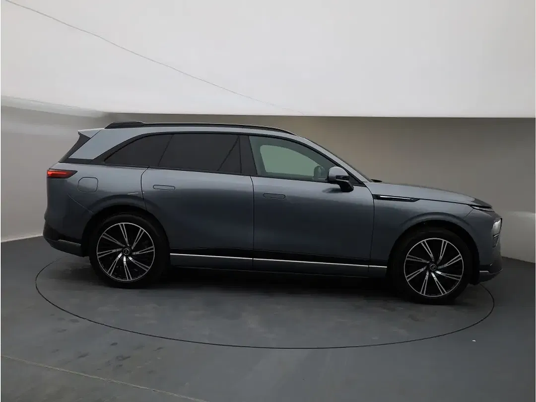 Xpeng G9 AWD Performance MY2025 - Thumbnail 5