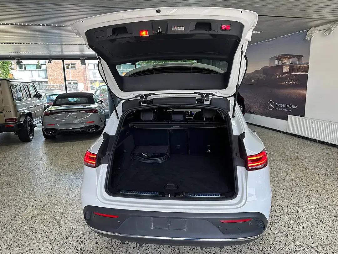 Mercedes-Benz EQC 400 AMG Line - Thumbnail 7