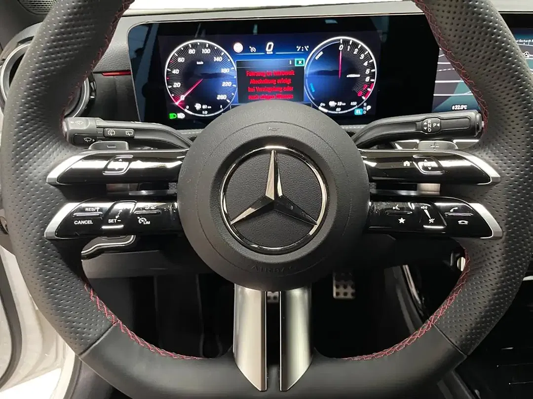 Mercedes-Benz A 250 AUT AMG MBUX Night - Thumbnail 11