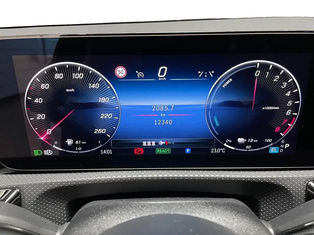 Mercedes-Benz A 250 AUT AMG MBUX Night - Thumbnail 12