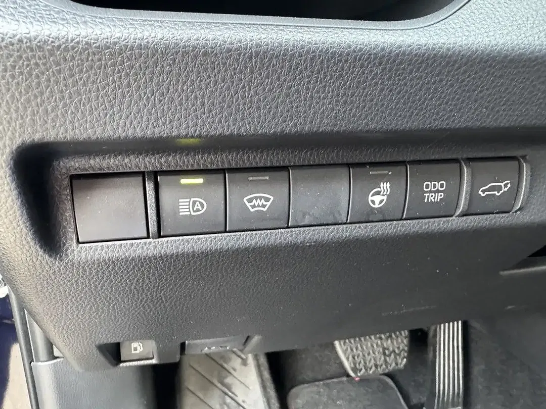 Suzuki Across Hybrid - Thumbnail 13