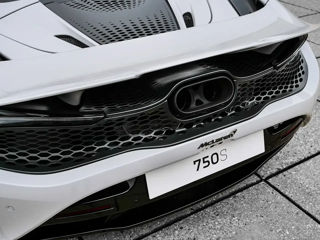 McLaren 750S MSO Black Pack Spider - Thumbnail 10