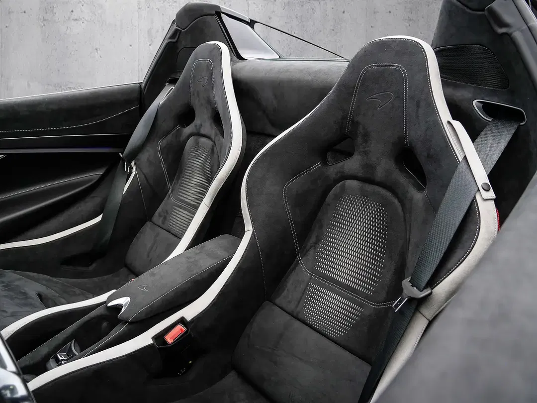McLaren 750S MSO Black Pack Spider - Thumbnail 12