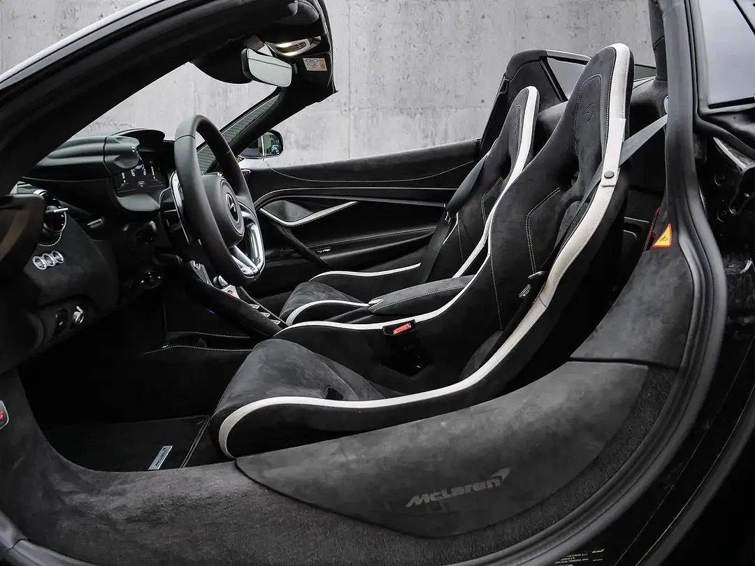 McLaren 750S MSO Black Pack Spider - Thumbnail 8