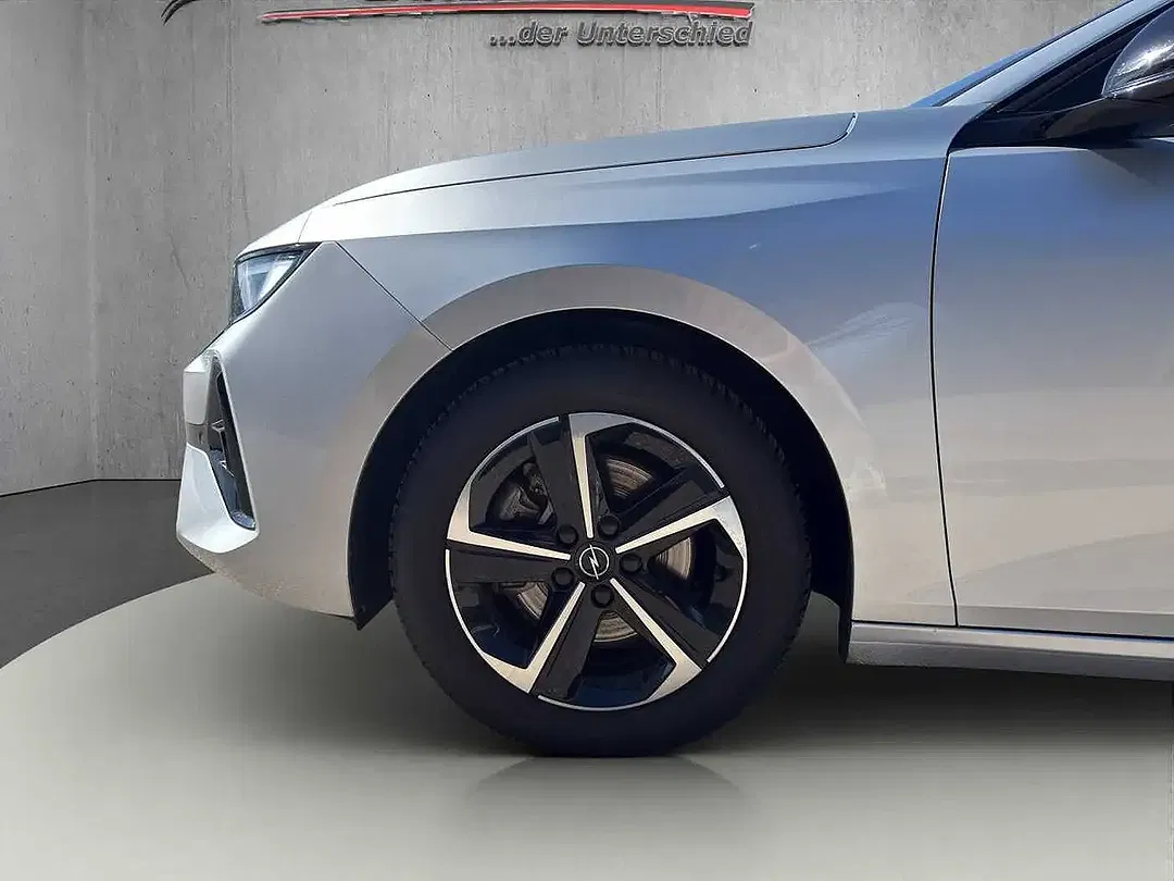 Opel Astra 1.2 Turbo GS - Thumbnail 13