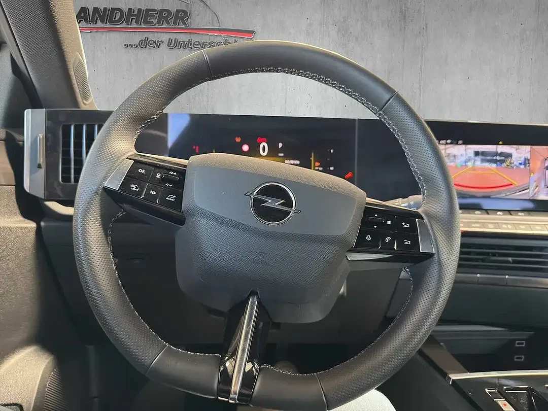 Opel Astra 1.2 Turbo GS - Thumbnail 5