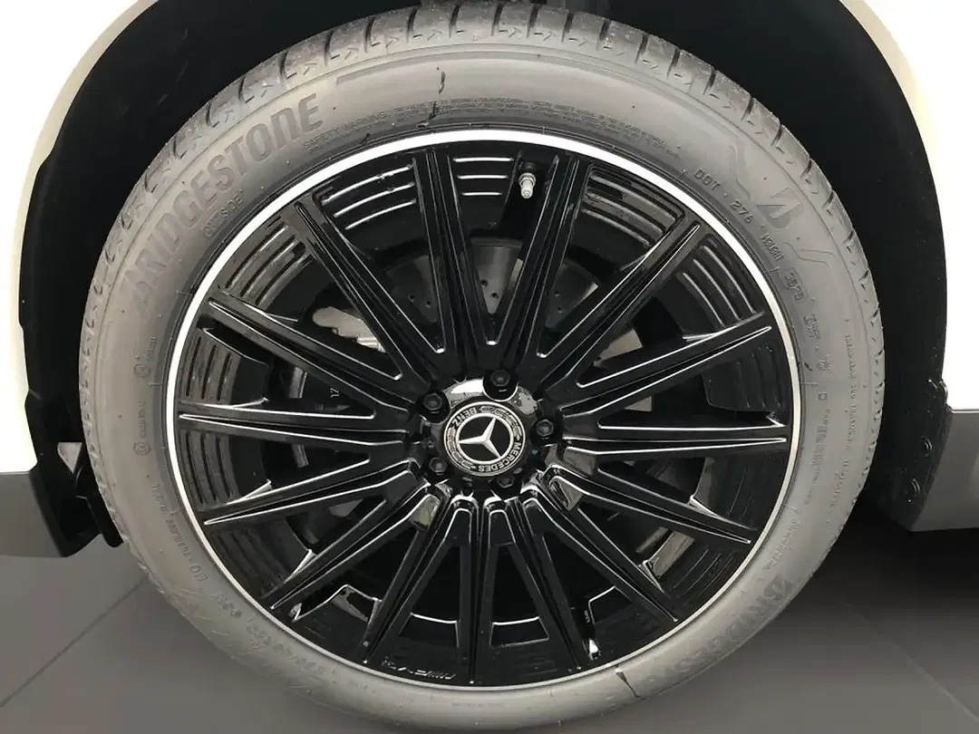 Mercedes-Benz GLA 200 AMG MBUX Night - Thumbnail 8