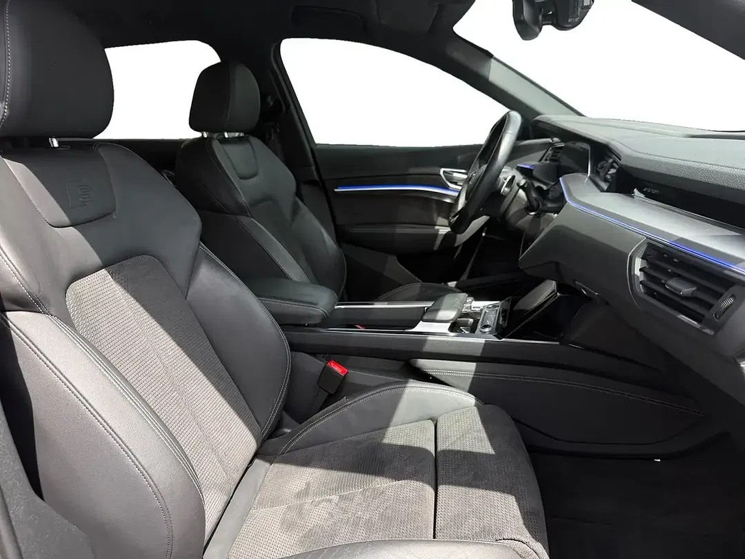 Audi Q8 e-tron 50 quattro S line - Thumbnail 14