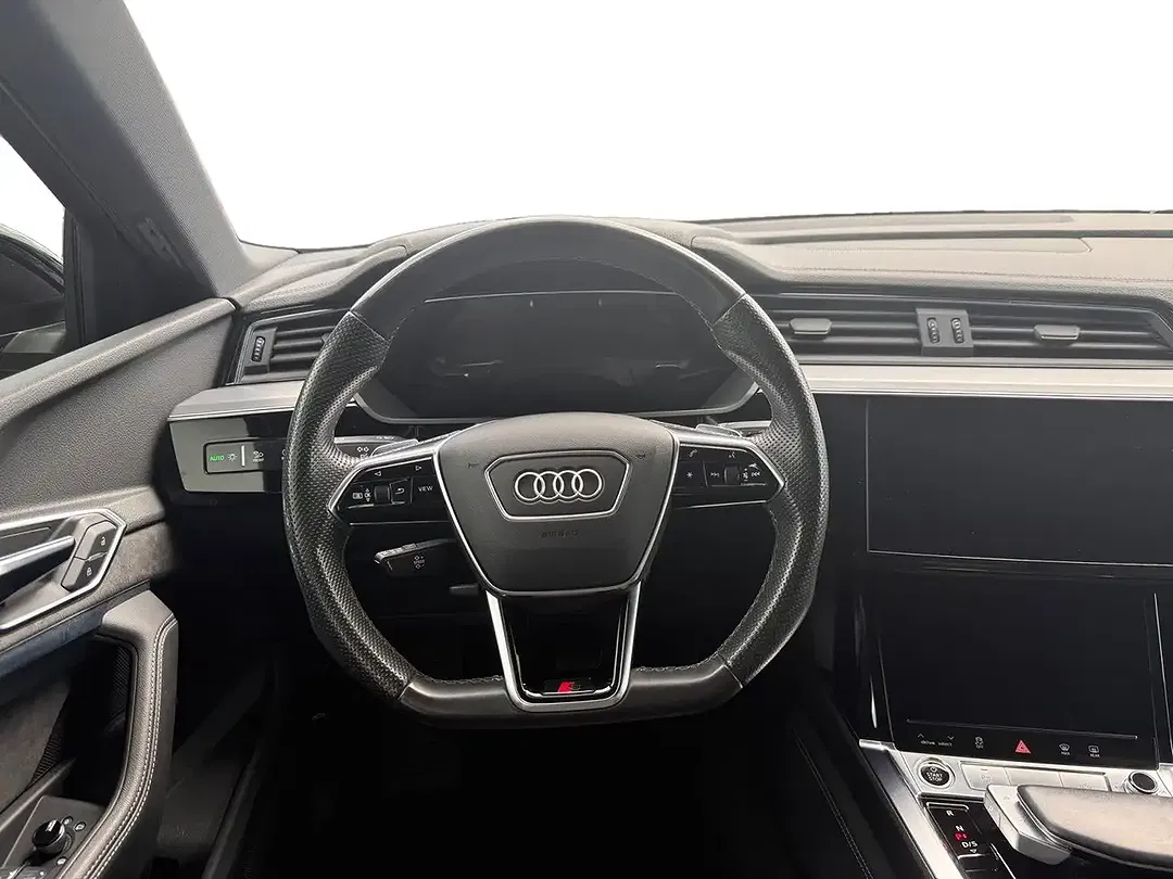 Audi Q8 e-tron 50 quattro S line - foto 15