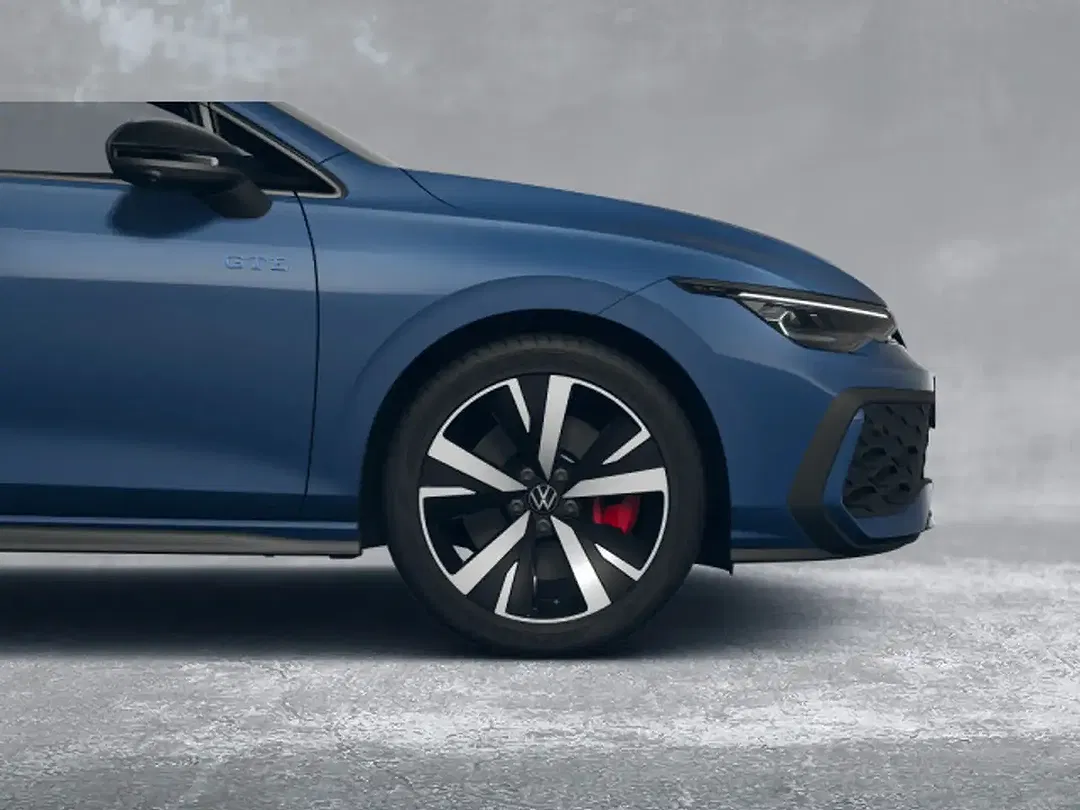 Volkswagen Golf GTE - Thumbnail 3