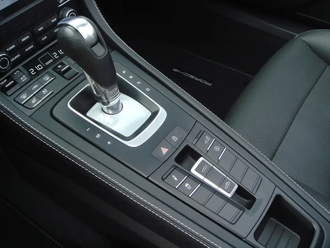 Porsche 718 2.0 PDK Sport Design Style Edition - Thumbnail 11