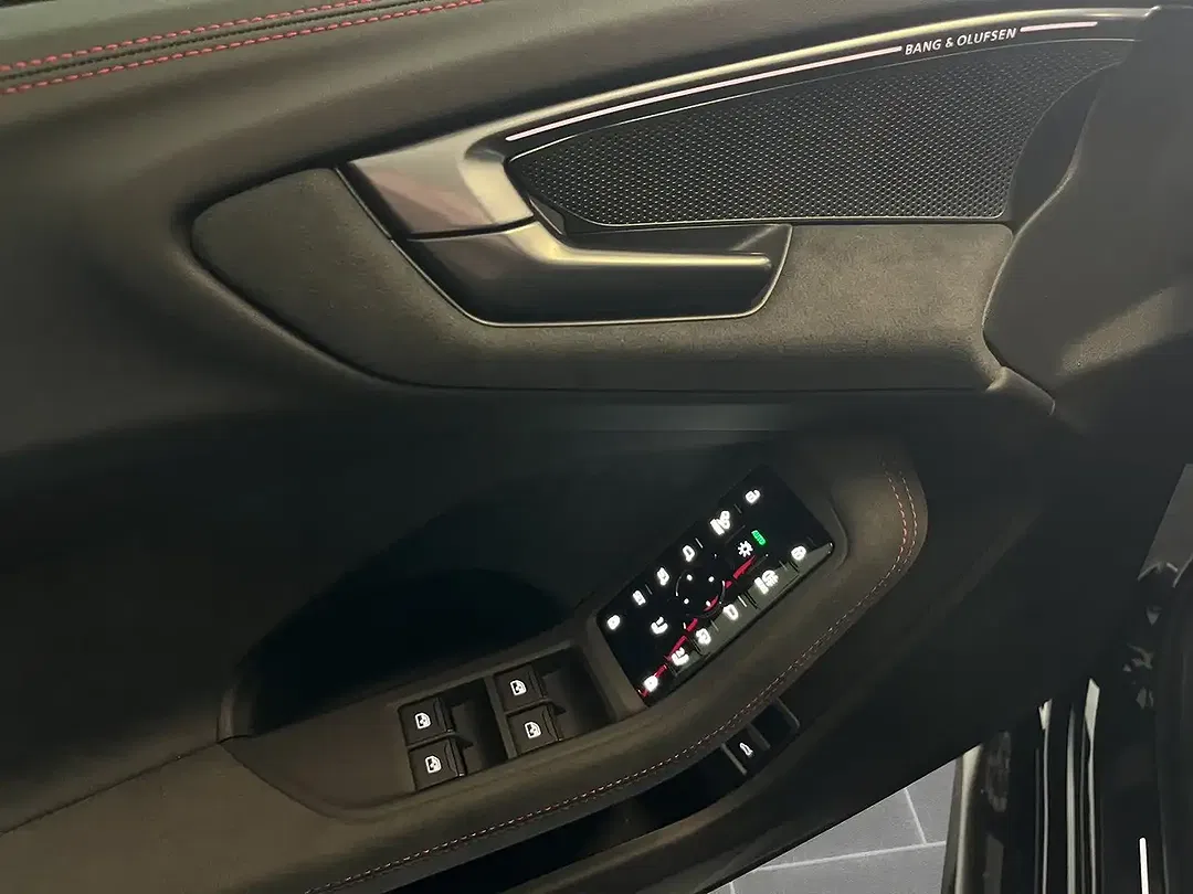 Audi RS5 tiptronic - Thumbnail 13