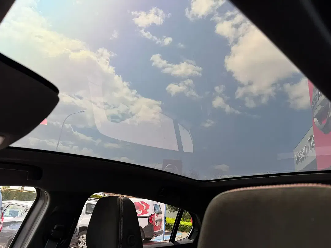 Renault Rafale E-Tech PHEV 4x4 - Thumbnail 12