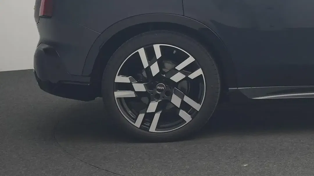 MINI Countryman SE All4 JCW Trim - Thumbnail 10