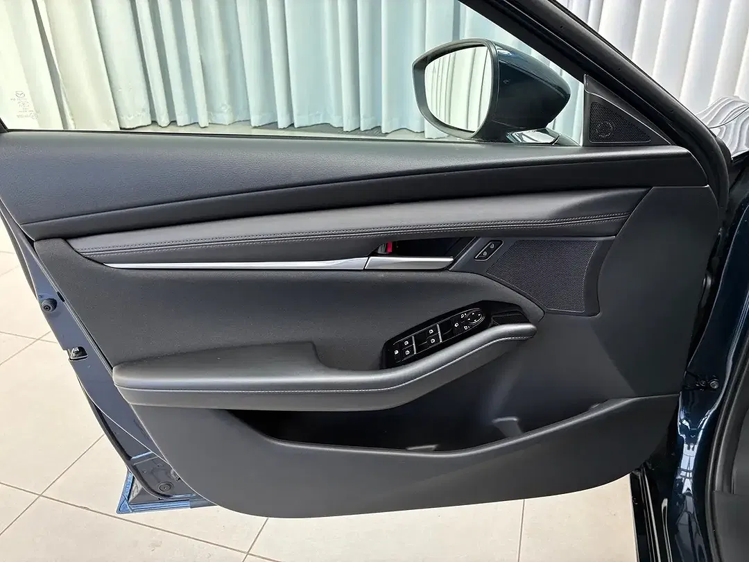 Mazda 3 2.5 6MT - Thumbnail 13