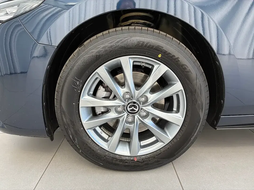 Mazda 3 2.5 6MT - Thumbnail 8