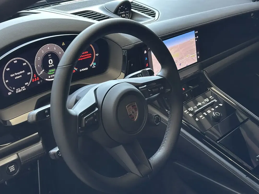Porsche Panamera E-Hybrid - Thumbnail 7