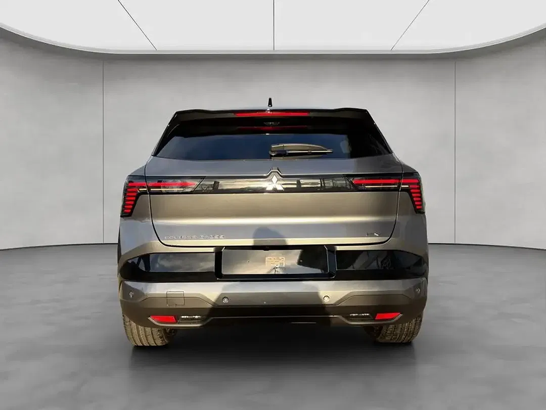 Mitsubishi Eclipse Cross Diamant Top - Thumbnail 5