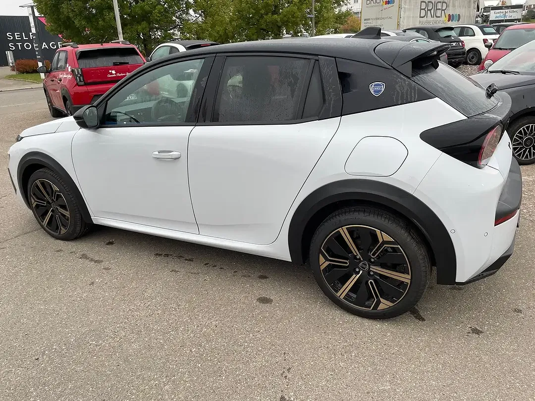 Lancia Ypsilon Hybrid HF - Thumbnail 4