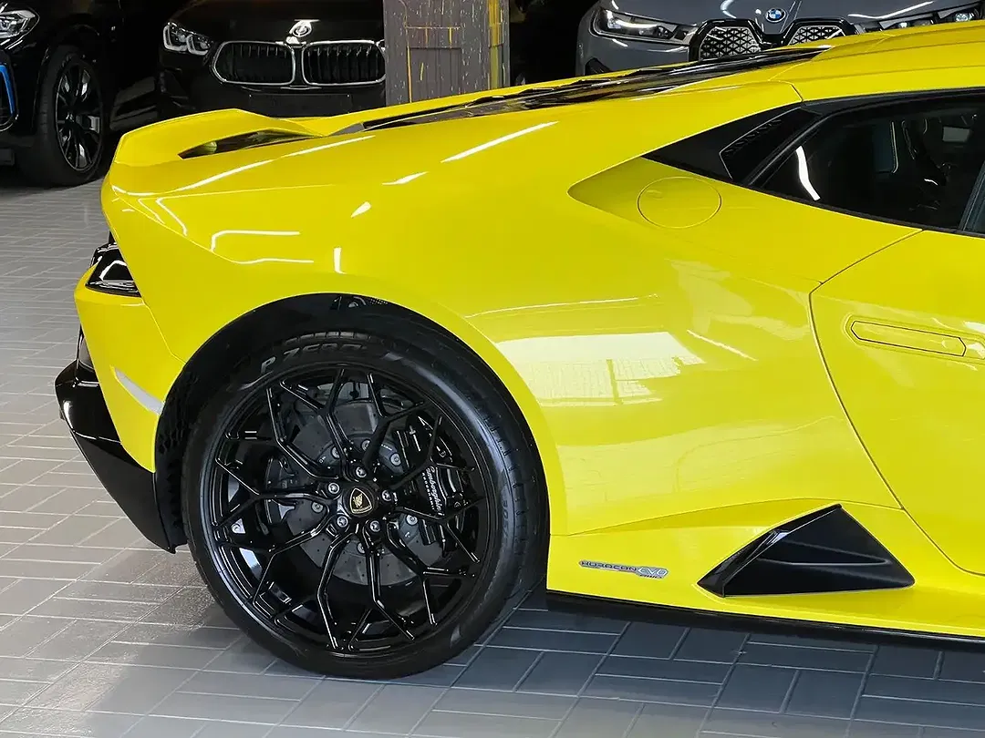 Lamborghini Huracán RWD EVO - Thumbnail 11