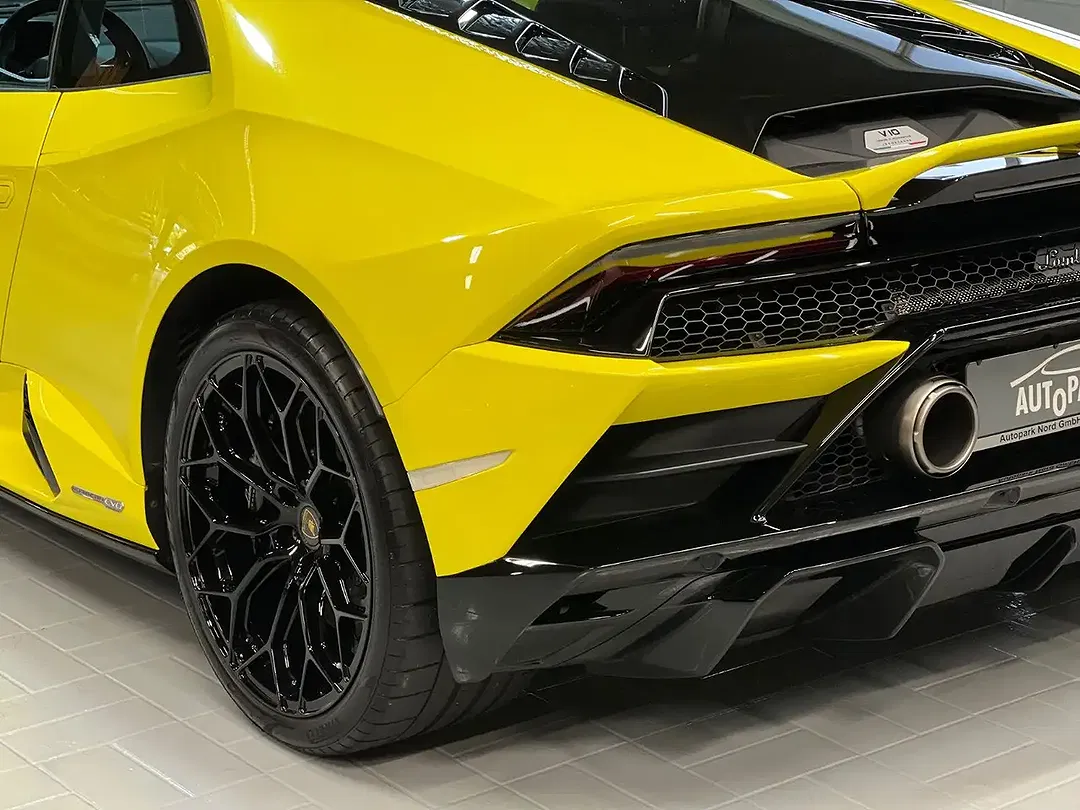 Lamborghini Huracán RWD EVO - Thumbnail 12