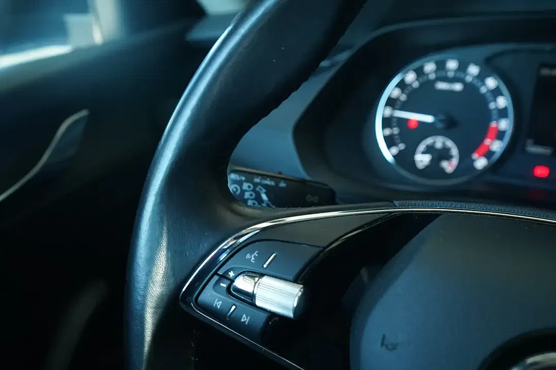 Skoda Octavia - Thumbnail 11