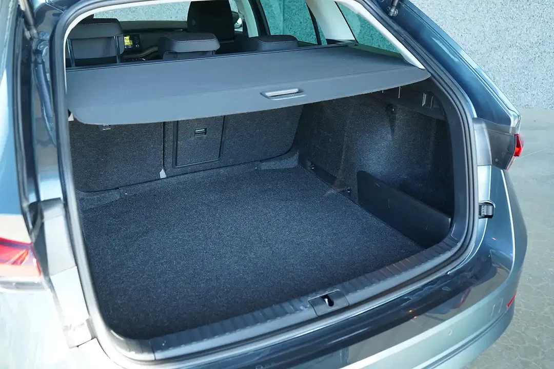 Skoda Octavia - Thumbnail 8