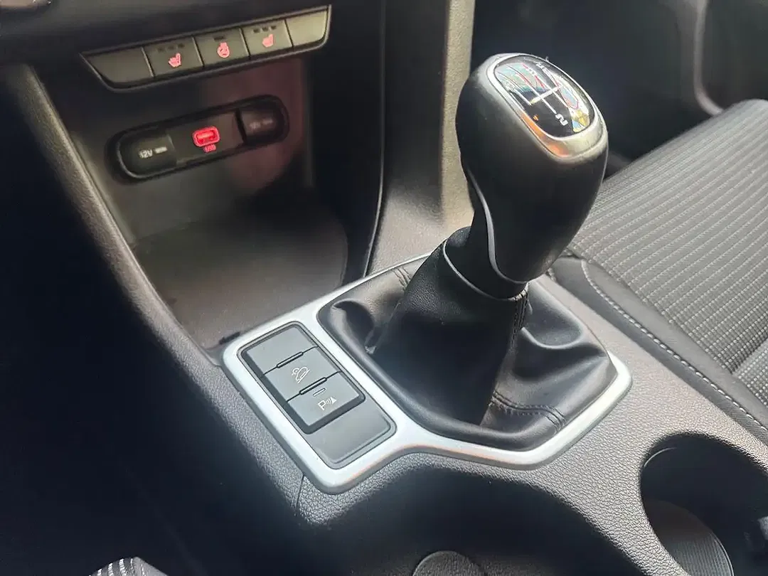 Kia Sportage 1.6 Vision - Thumbnail 17