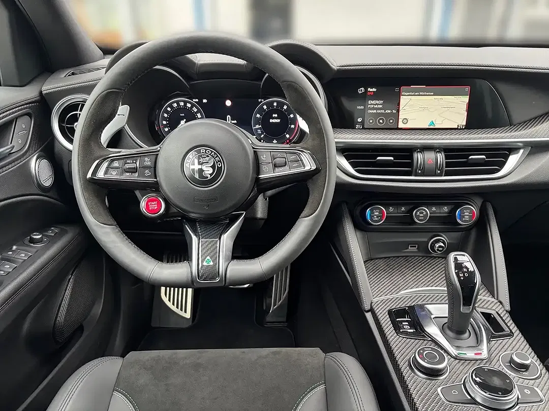 Alfa Romeo Stelvio 2.9 V6 Bi-Turbo Q4 Quadrifoglio - Thumbnail 9