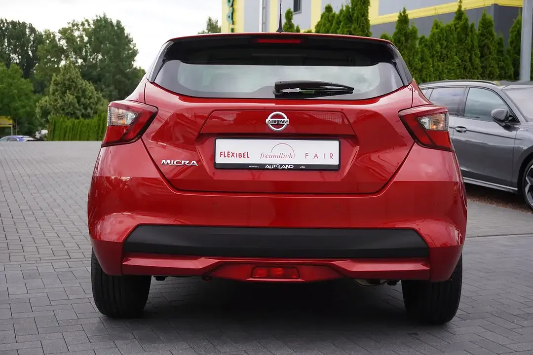 Nissan Micra 1.0 - Thumbnail 3