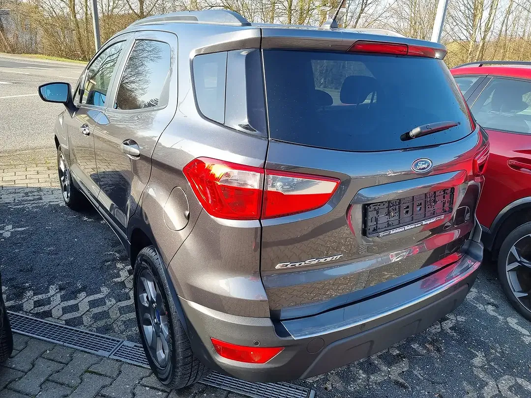 Ford EcoSport - Thumbnail 4