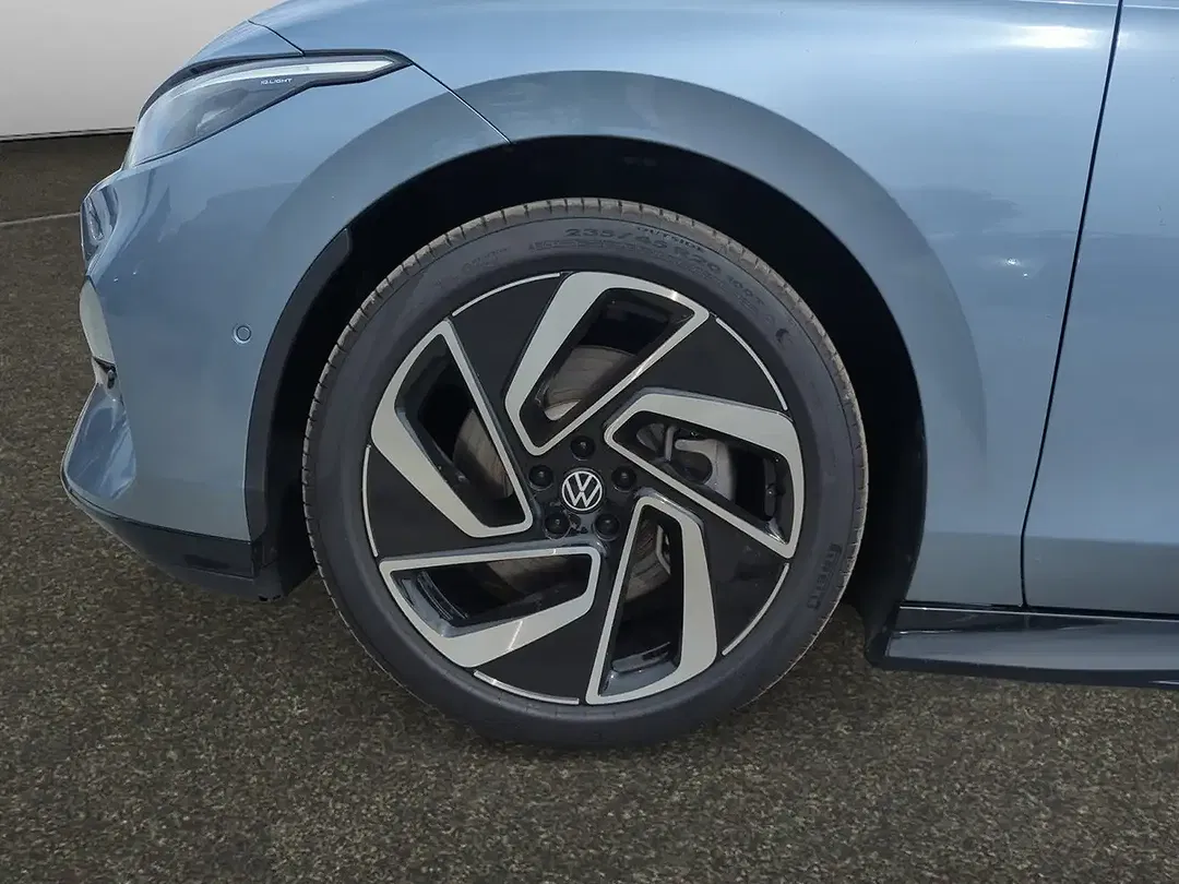 Volkswagen ID.7 Pro Black Edition - Thumbnail 7