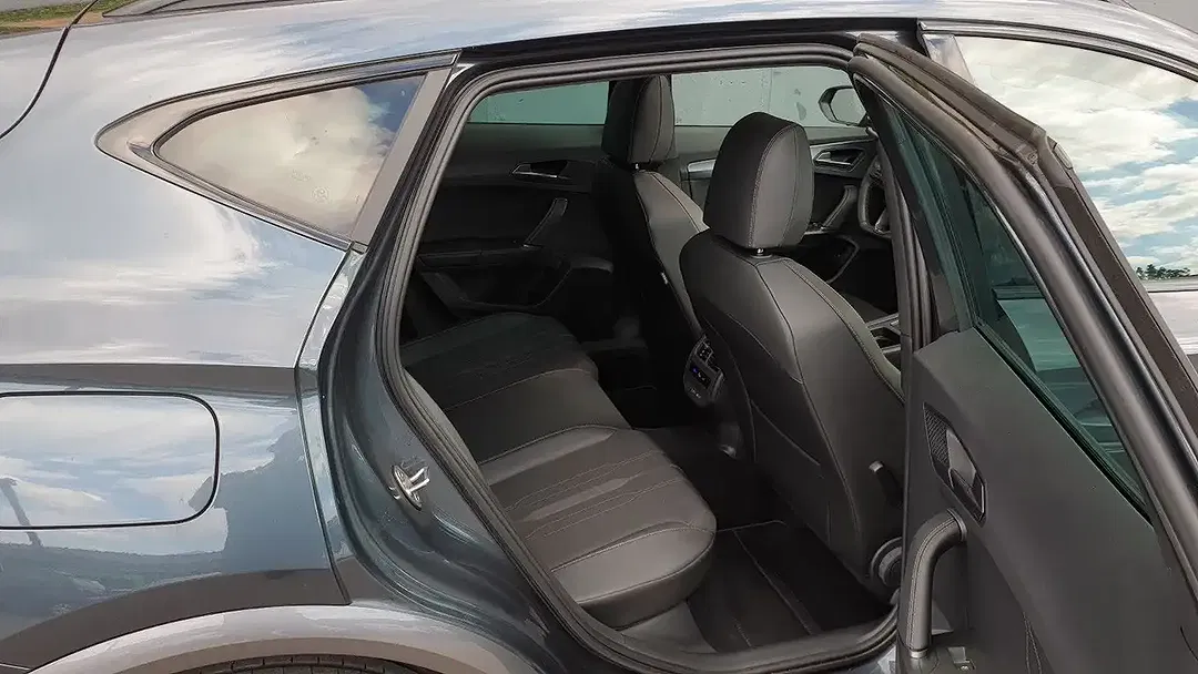 CUPRA Formentor 1.4 PHEV DSG - Thumbnail 8
