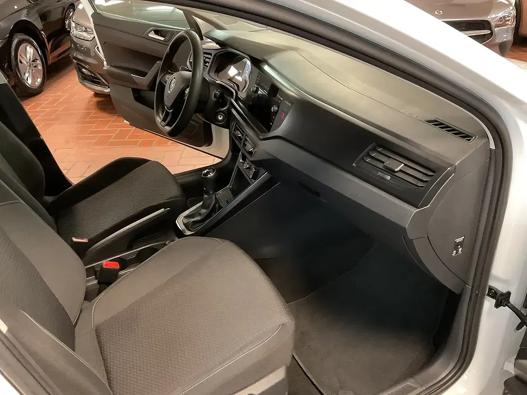 Volkswagen Polo Trendline - Thumbnail 11