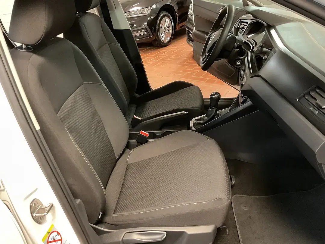 Volkswagen Polo Trendline - Thumbnail 12