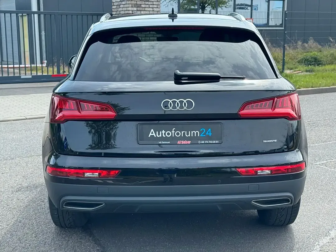 Audi Q5 40 TDI quattro Base - Thumbnail 4