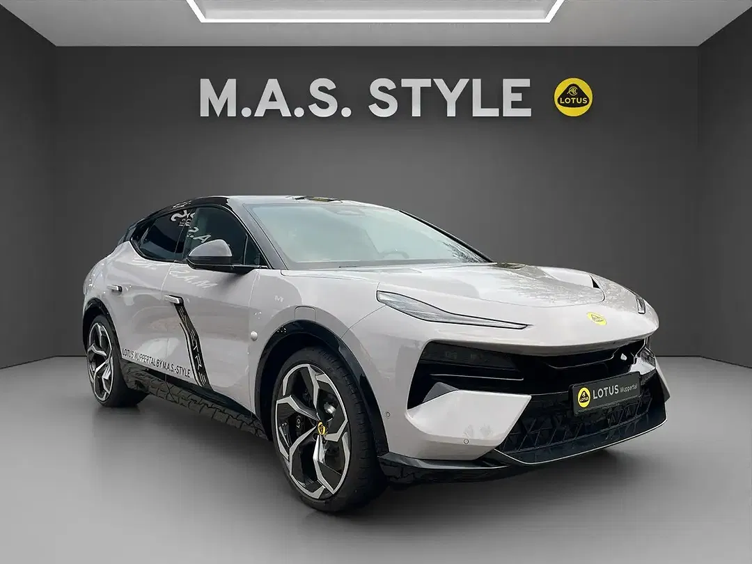 Lotus Eletre R Comfort - foto 2