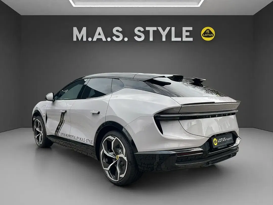 Lotus Eletre R Comfort - Thumbnail 6