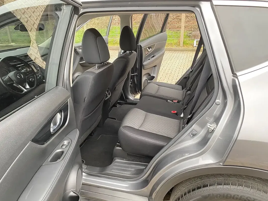 Nissan X-Trail Acenta - Thumbnail 7