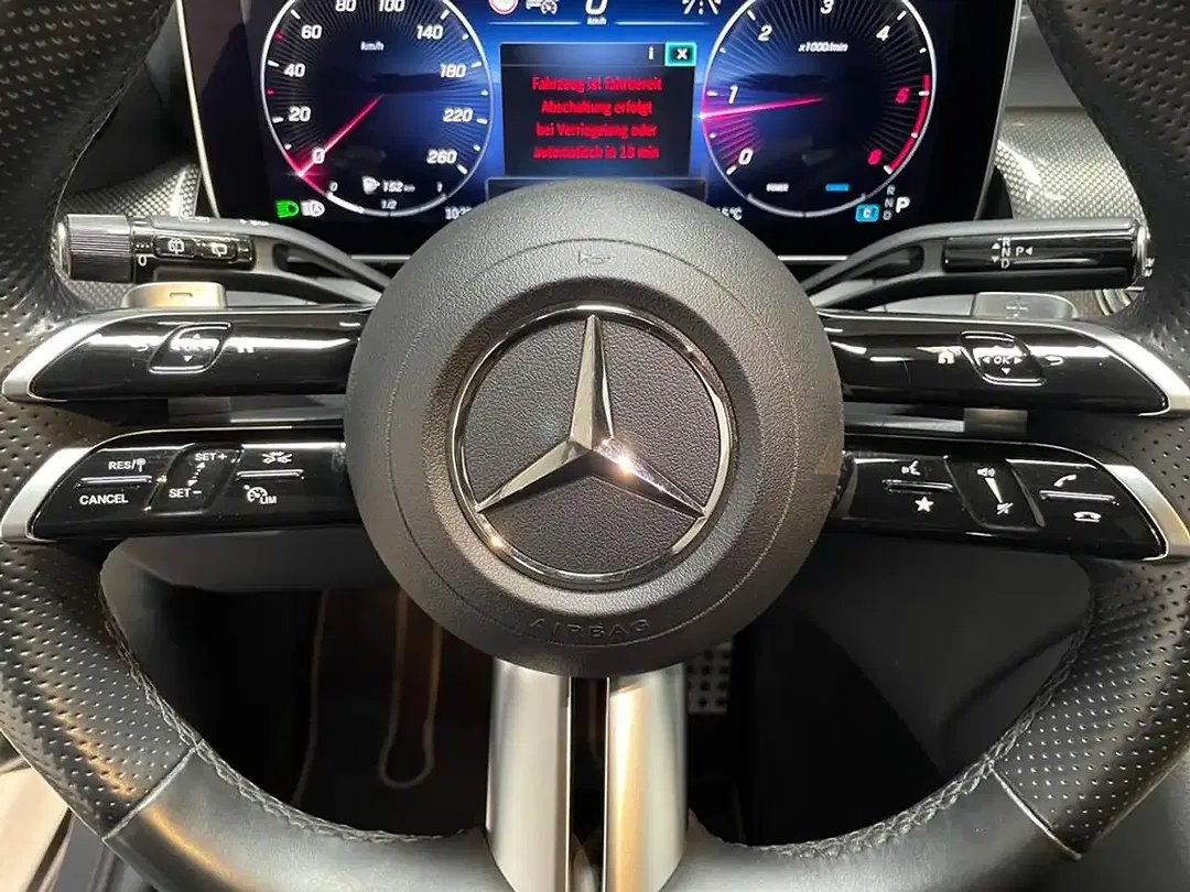 Mercedes-Benz GLC 300 4MATIC AMG MBUX Night - Thumbnail 11