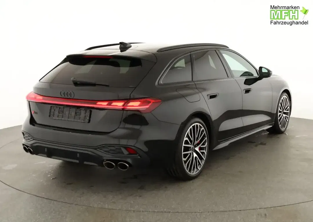Audi S5 TFSI quattro Avant - foto 2