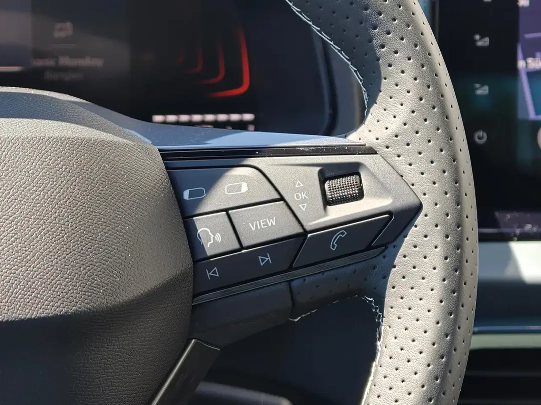 SEAT Arona 1.0 TSI DSG Style - Thumbnail 14