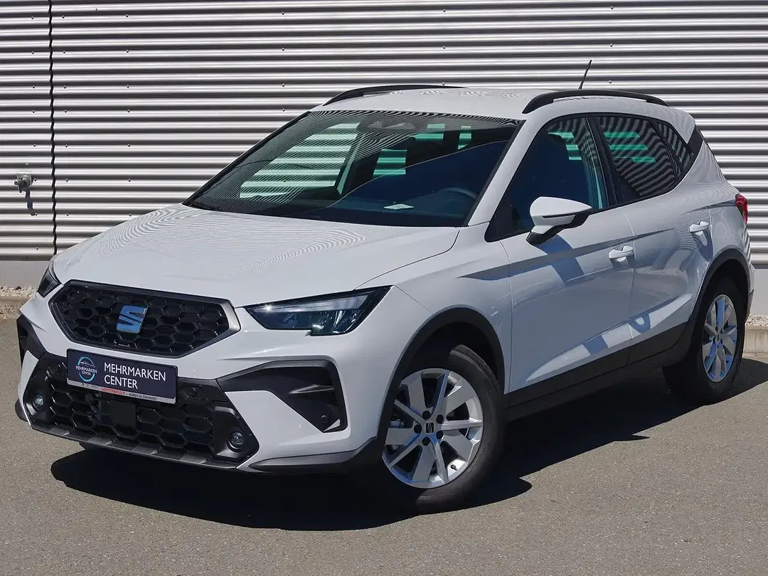 SEAT Arona 1.0 TSI DSG Style - Thumbnail 2