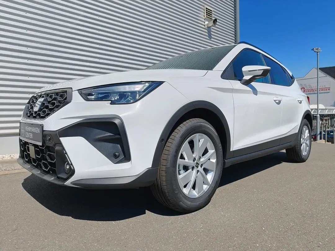 SEAT Arona 1.0 TSI DSG Style - Thumbnail 8